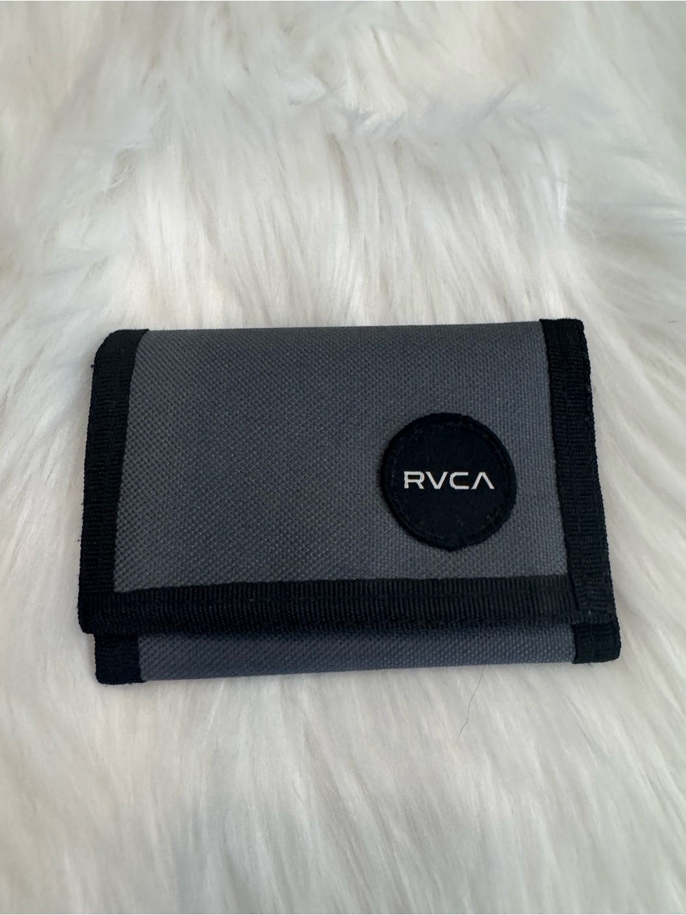 RVCA Men's Noble Charcoal Gray Canvas Trifold Hook Loop Skate Wallet NWOT